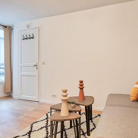 Charming Studio At Republique - 2P Apartment Paris Bagian luar foto